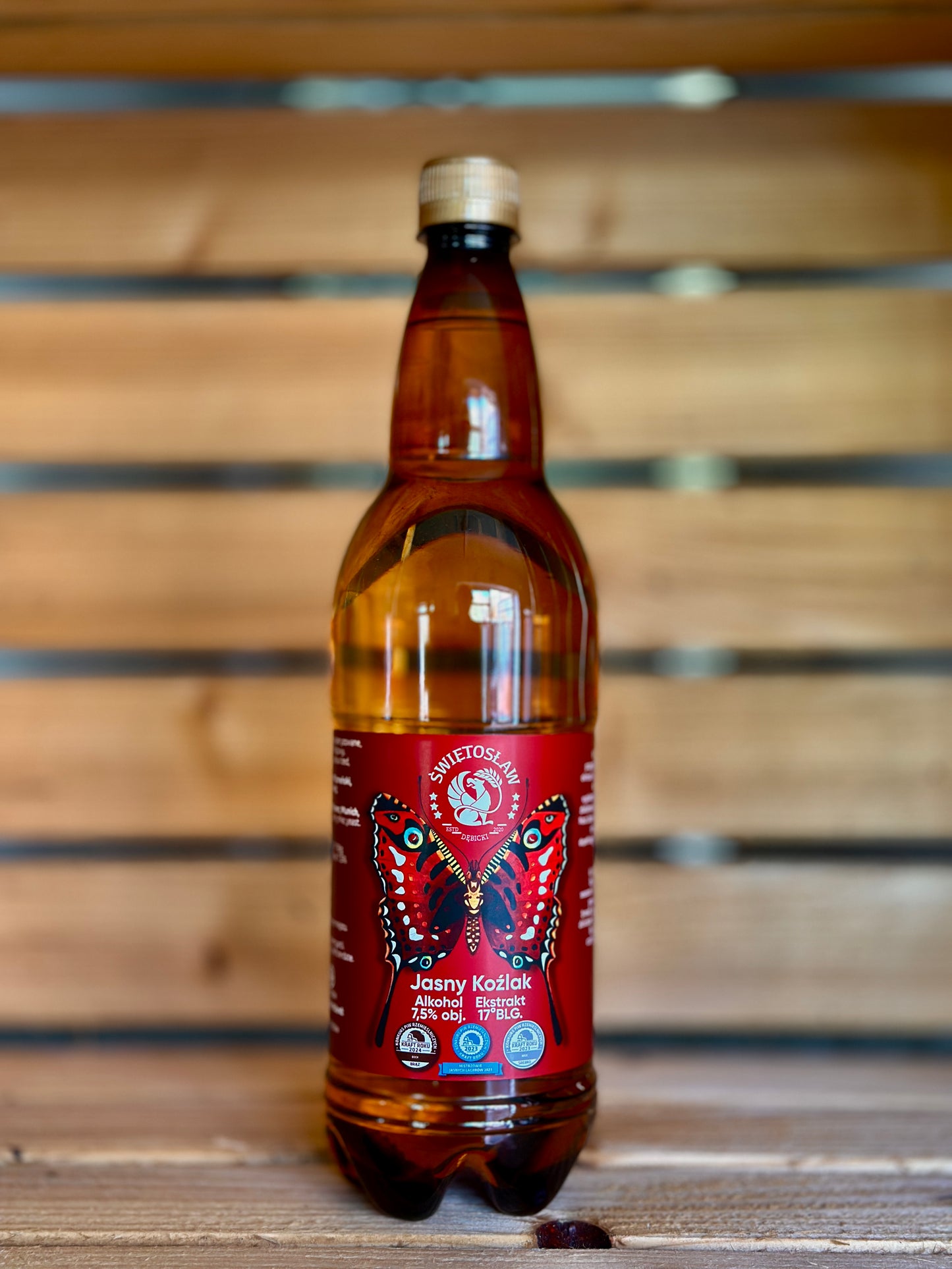 Piwo świeże prosto z tanka 1L: ŚWIĘTOSŁAW JASNY KOŹLAK